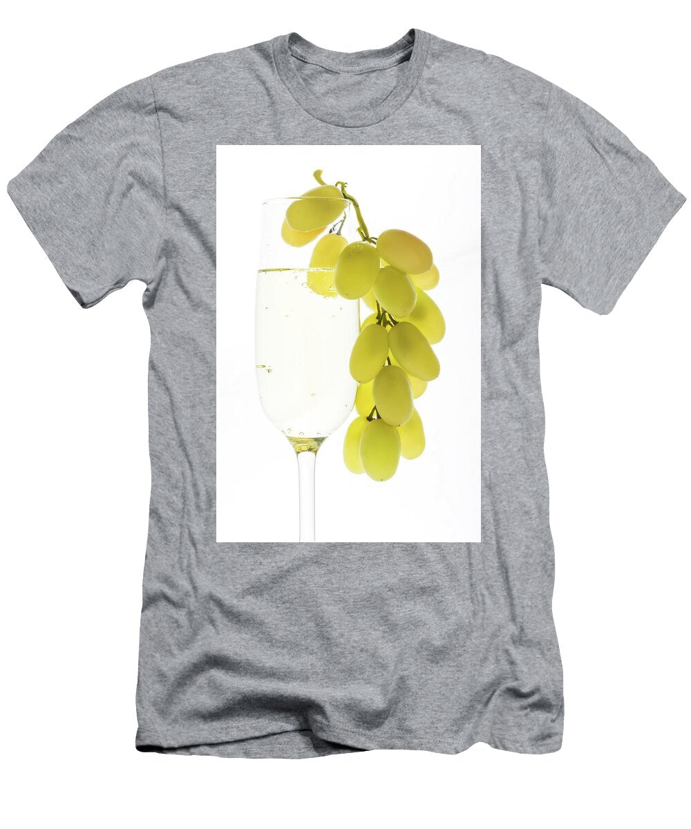 1 Glass of Champagne and Grapes Oleg Yermolov T-Shirt