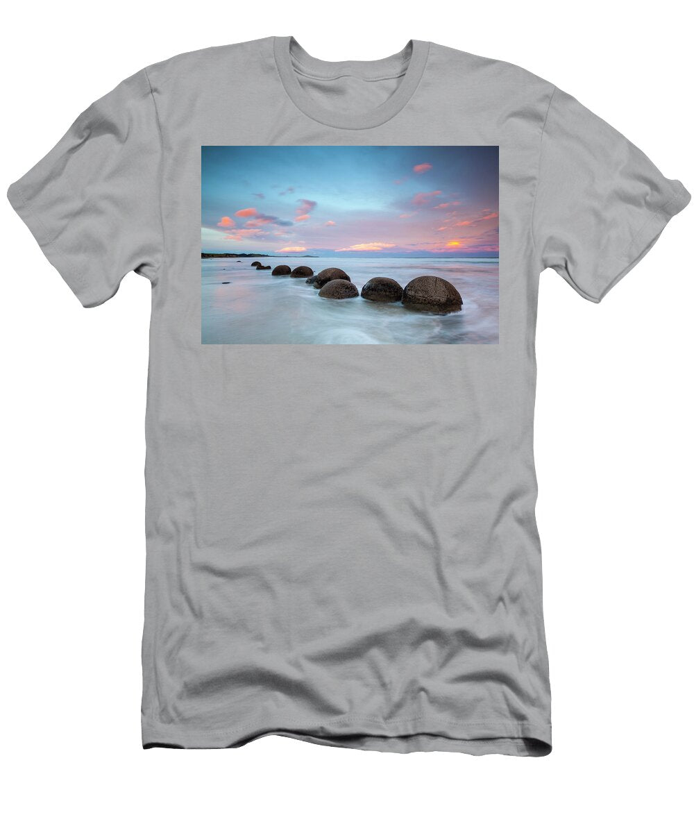 1 Moeraki Boulders on Beach New Zealand Douglas Pearson T-Shirt