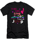 1 This Girl Loves 4x4 to Dive Her Jeep Tinh Tran Le Thanh T-Shirt