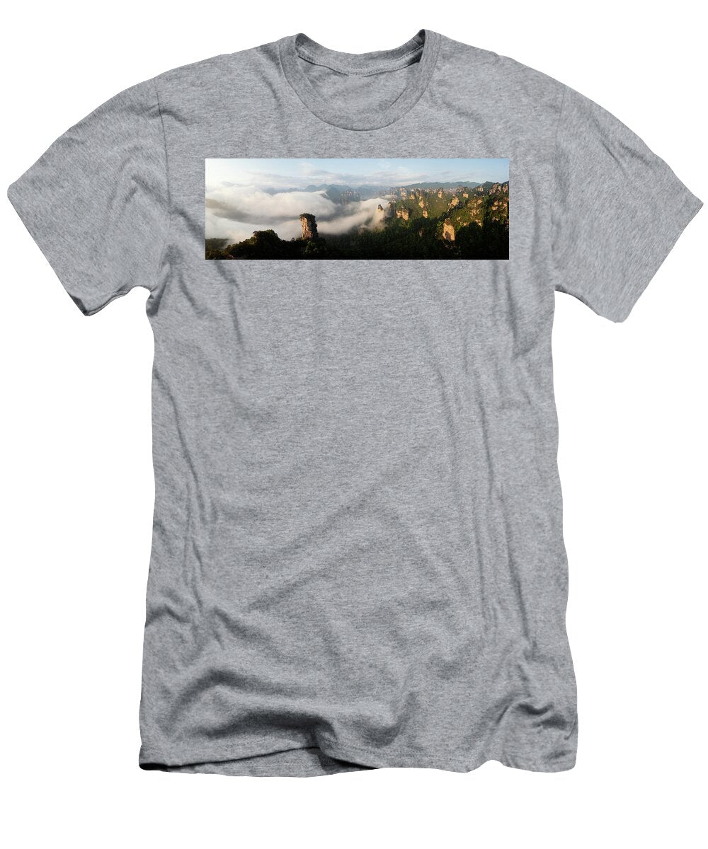 1 Tianzi Mountain Pillars Mist Zhanjiajie Sonny Ryse T-Shirt