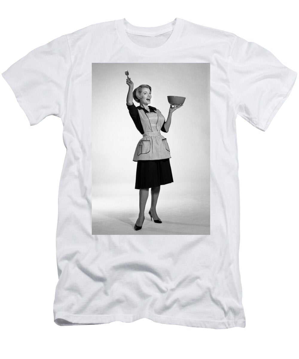 1960s Excited Woman Housewife in Apron Vintage Images T-Shirt