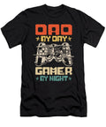 2 Dad By Day Gamer By Night Tinh Tran Le Thanh T-Shirt