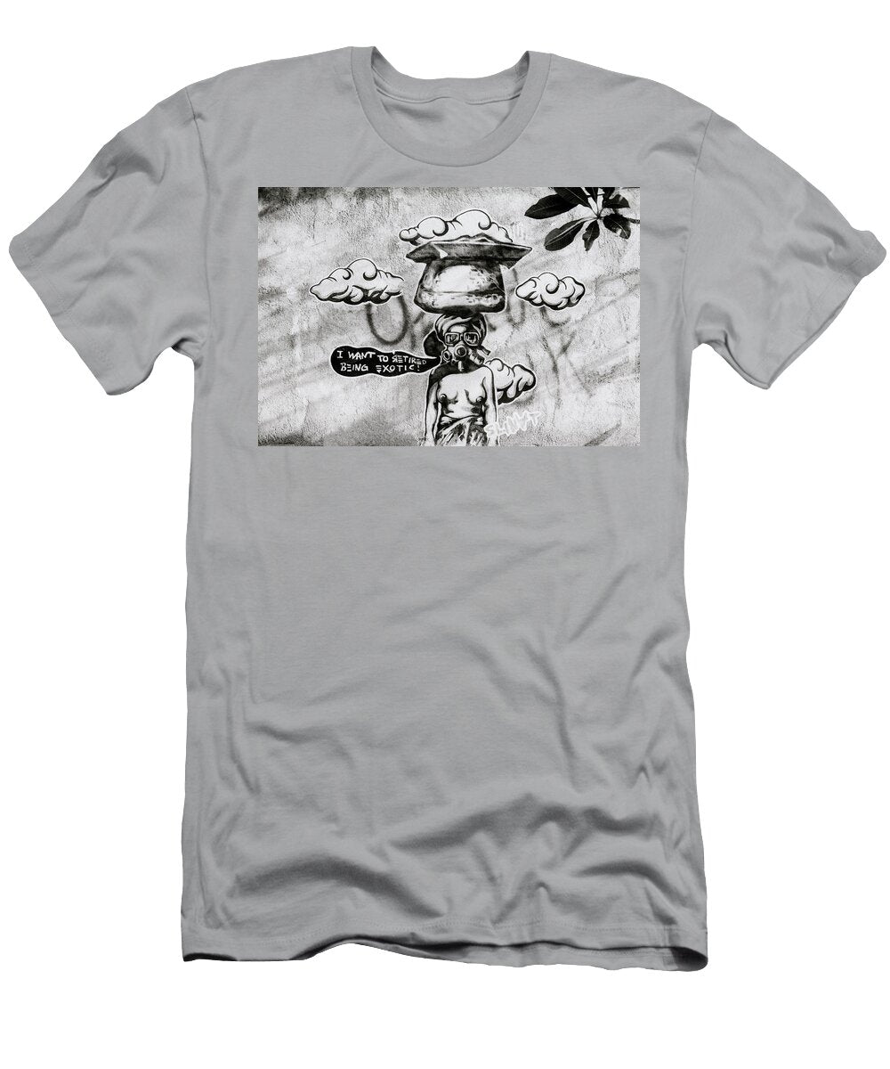 2 Urban Art Shaun Higson T-Shirt
