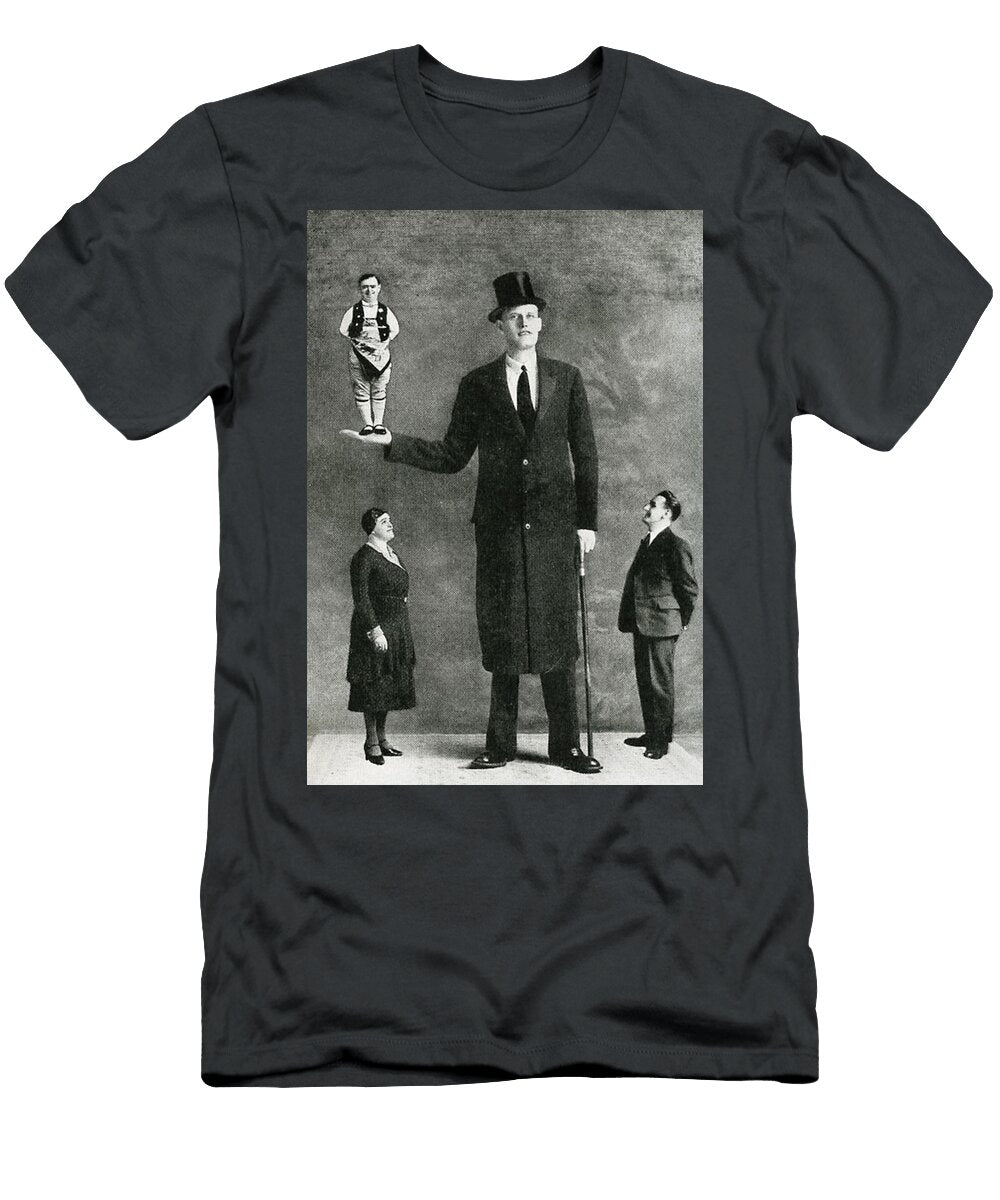 3 Gigantism and Dwarfism Kramer Science Source T-Shirt