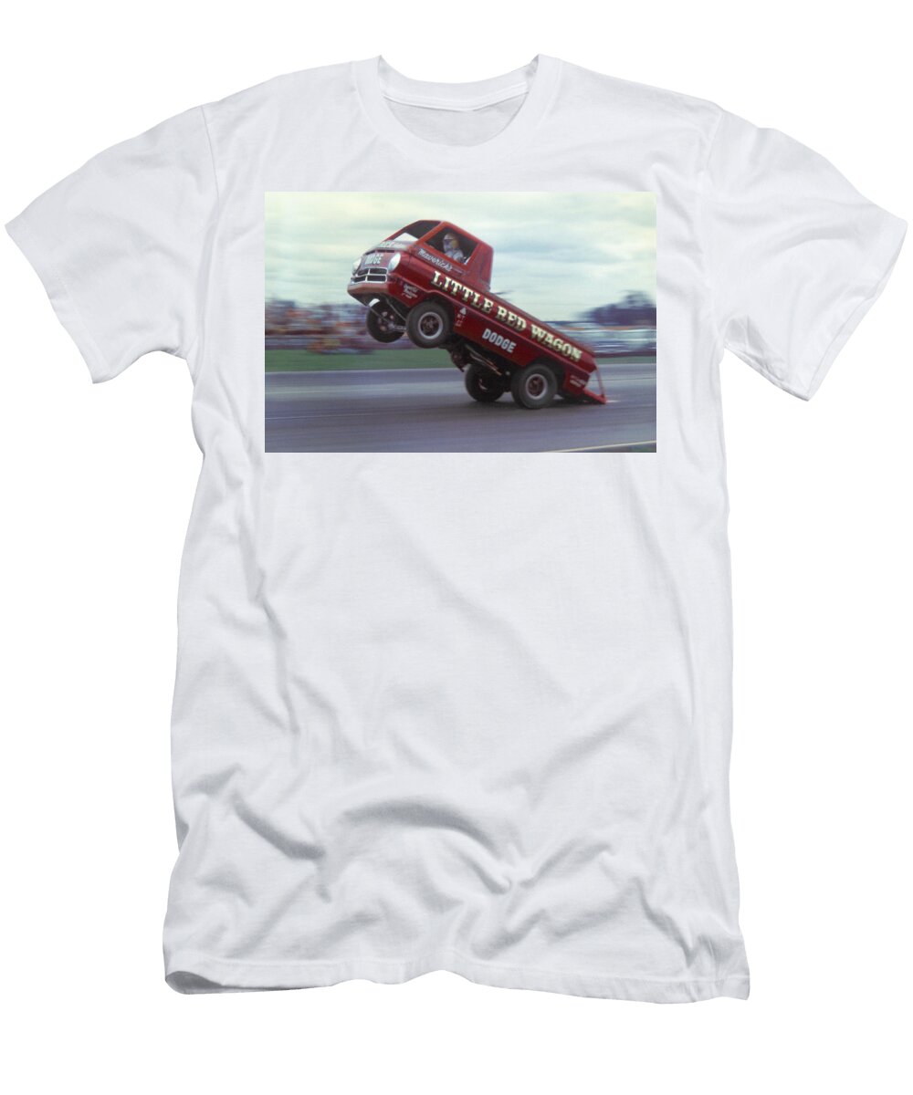 Bill Maverick Golden in the Little Red Wagon Mike Mcglothlen T-Shirt