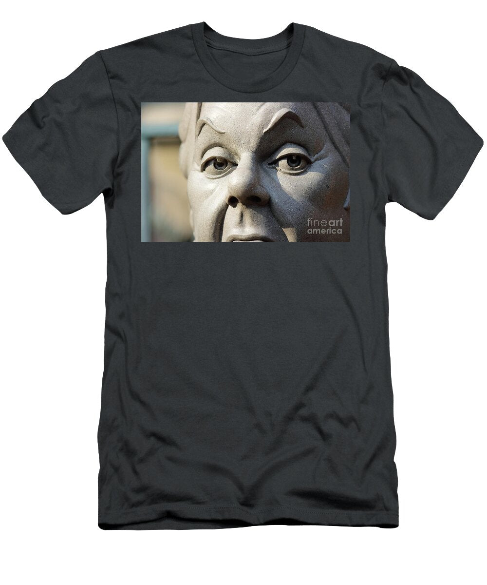 Cousin Maudes Close Erick Schmidt T-Shirt