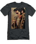 Elvis Presley Singing with Microphone Elvis Presley Eliana Haines T-Shirt