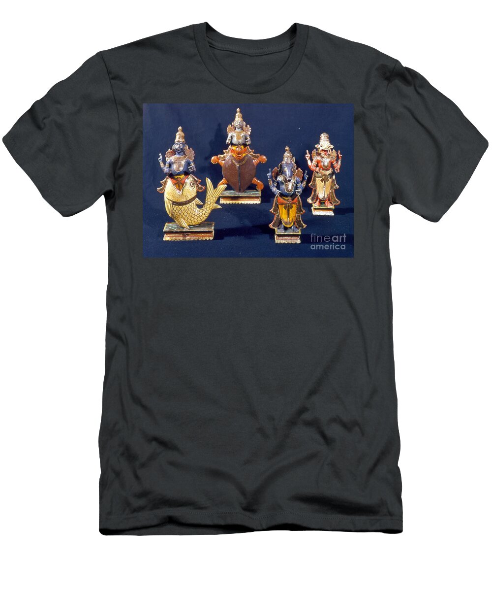 Four of the Incarnations of Vishnu Indian School T-Shirt