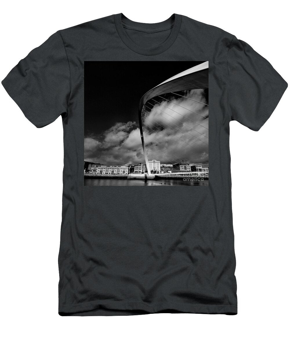 Gateshead Millenium Bridge Stephen Smith T-Shirt