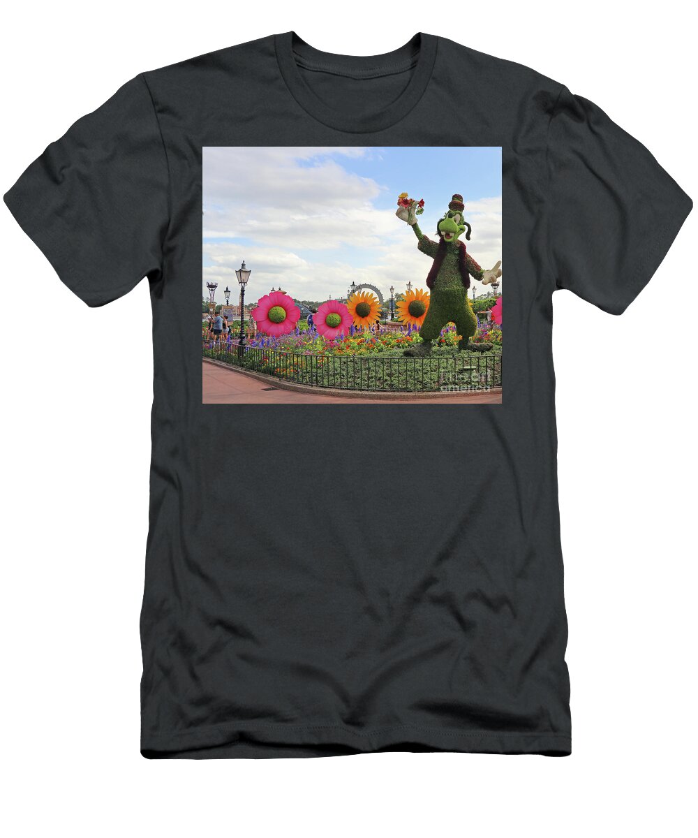 Goofy At Epcot International Flower and Garden Festival 1673 Jack Schultz T-Shirt
