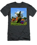 Goofy Topiary At Epcot David Lee Thompson T-Shirt