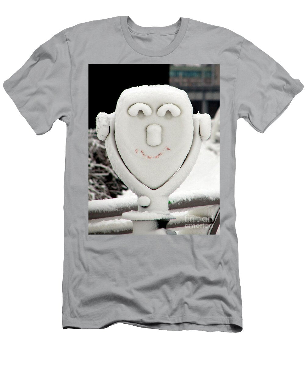 Happy Sightseer At Niagara Falls Rose Santuci Sofranko T-Shirt