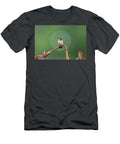 Hummingbird on a Stem Lenin Ramachandran T-Shirt