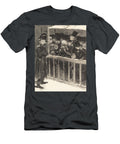 LA Queue Au Spectacle Honore Daumier T-Shirt