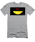 Lipstick on a Wine Glass Bigalbaloo Stock T-Shirt