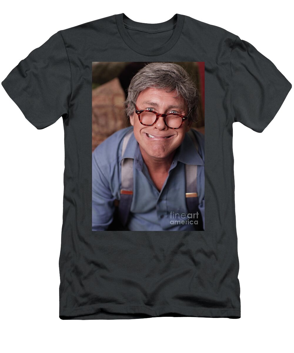 Making a Funny Face Print Felix Mizioznikov T-Shirt