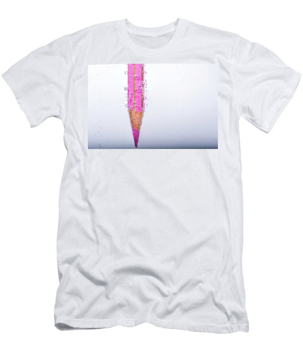 Pink Pencil in Bubbly Sparkling Water Gea Gaetani T-Shirt