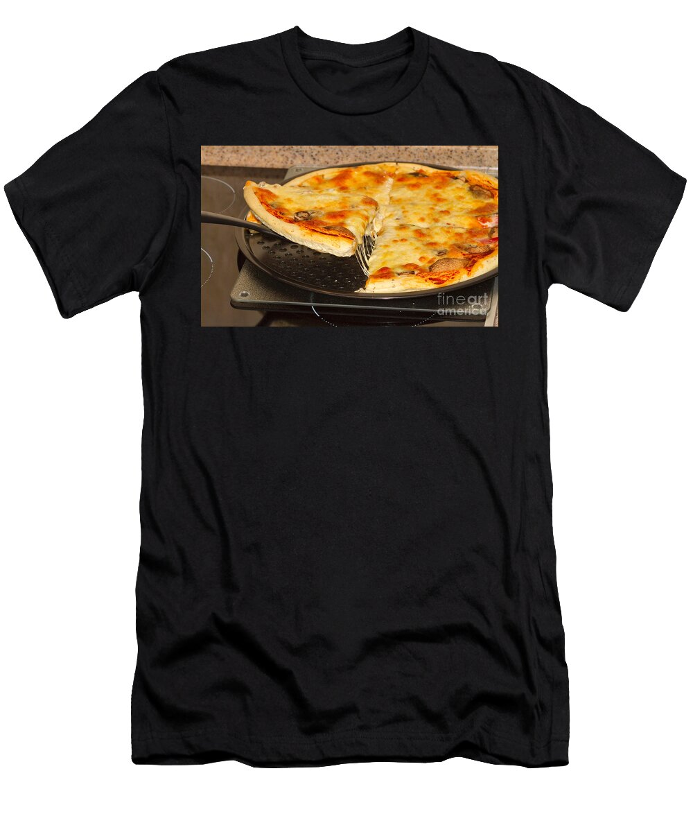 Pizza Louise Heusinkveld T-Shirt