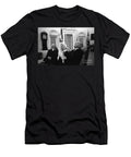 President Johnson Sings with Yuki 1968 Science Source T-Shirt