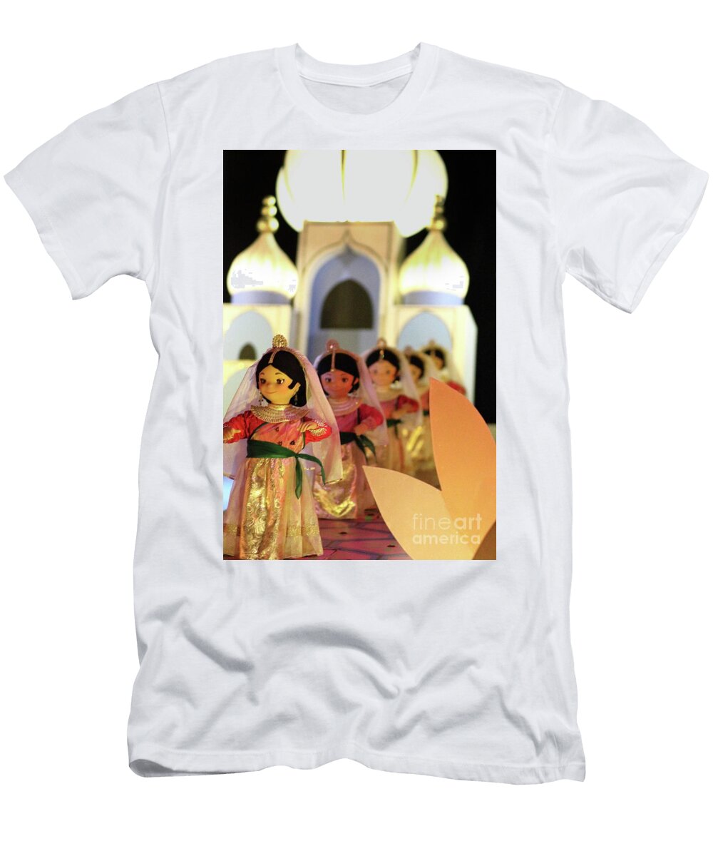 Small World India 2 Erick Schmidt T-Shirt