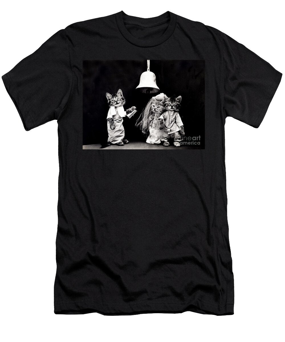 The Wedding 1914 Science Source T-Shirt