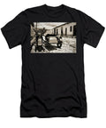 Traveling Slowly Lewardeen T-Shirt