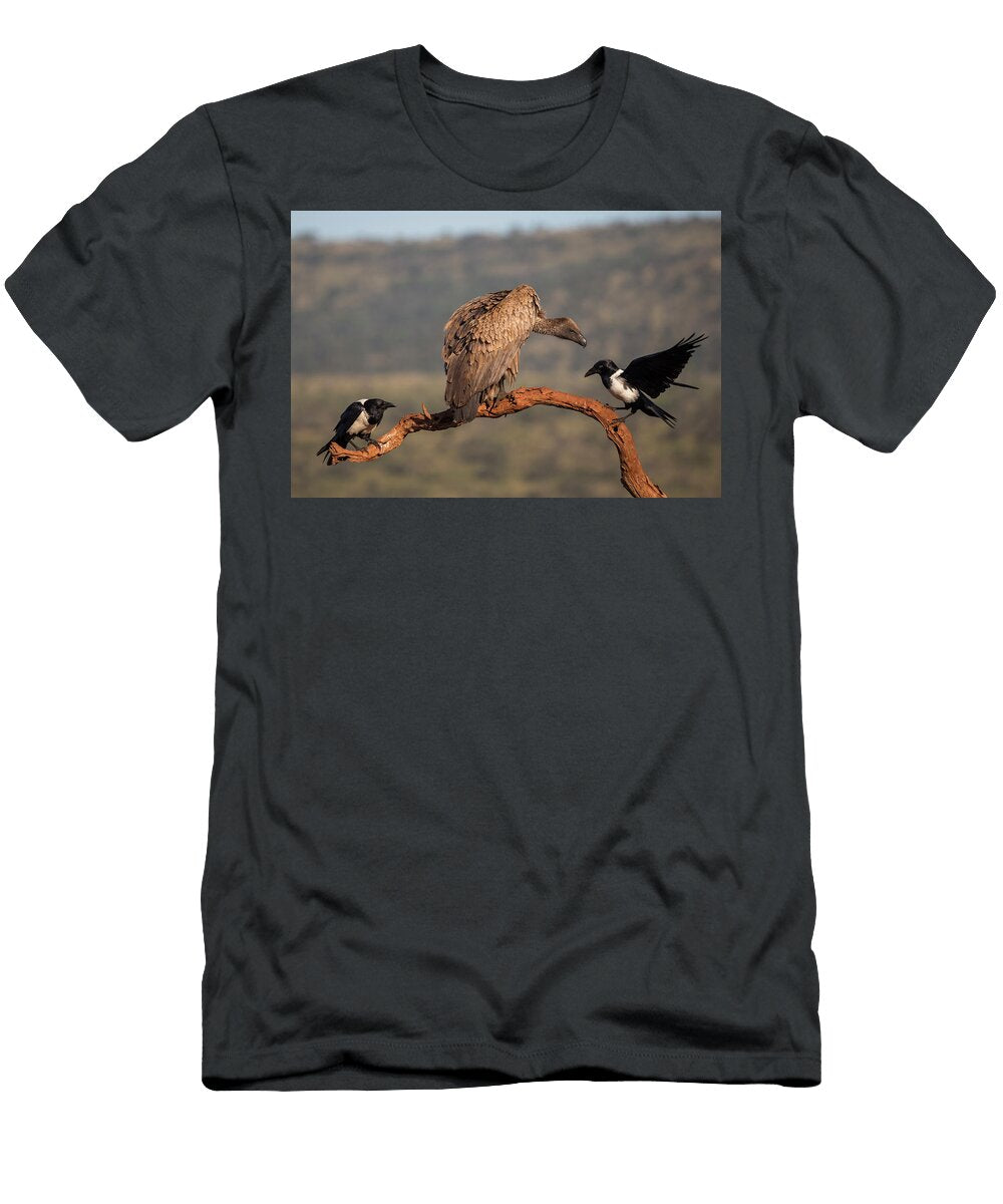 Whitebacked Vulture with Pied Crows Zimanga Private Game Ann Steve Toon Natureplcom T-Shirt
